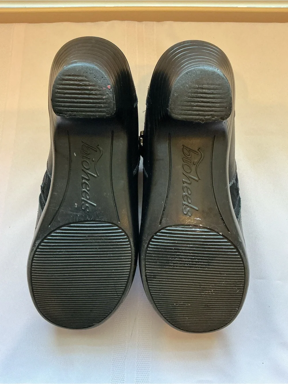 Orthofeet Bioheels “Emma” style Black Leather Ankle Boots Size 8
